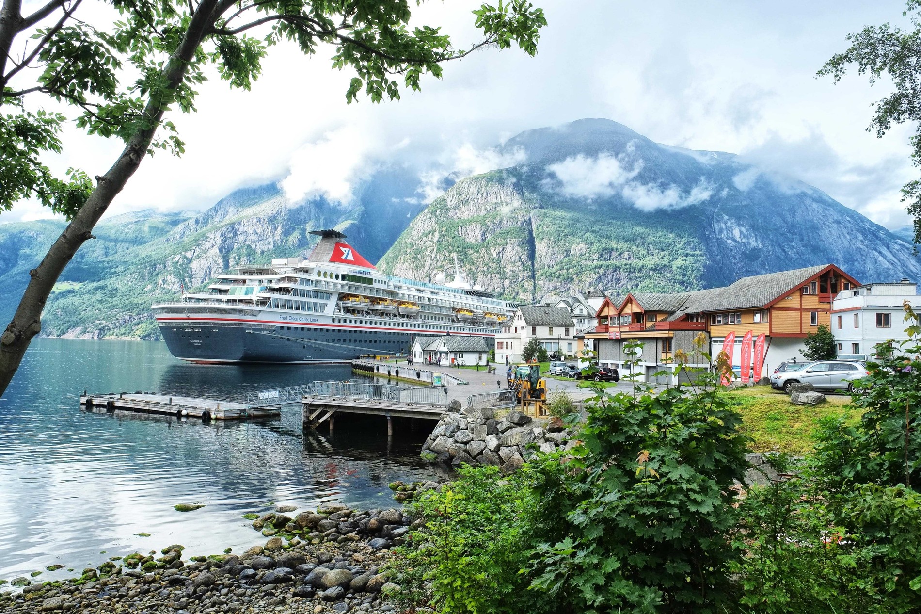 Cruise Image